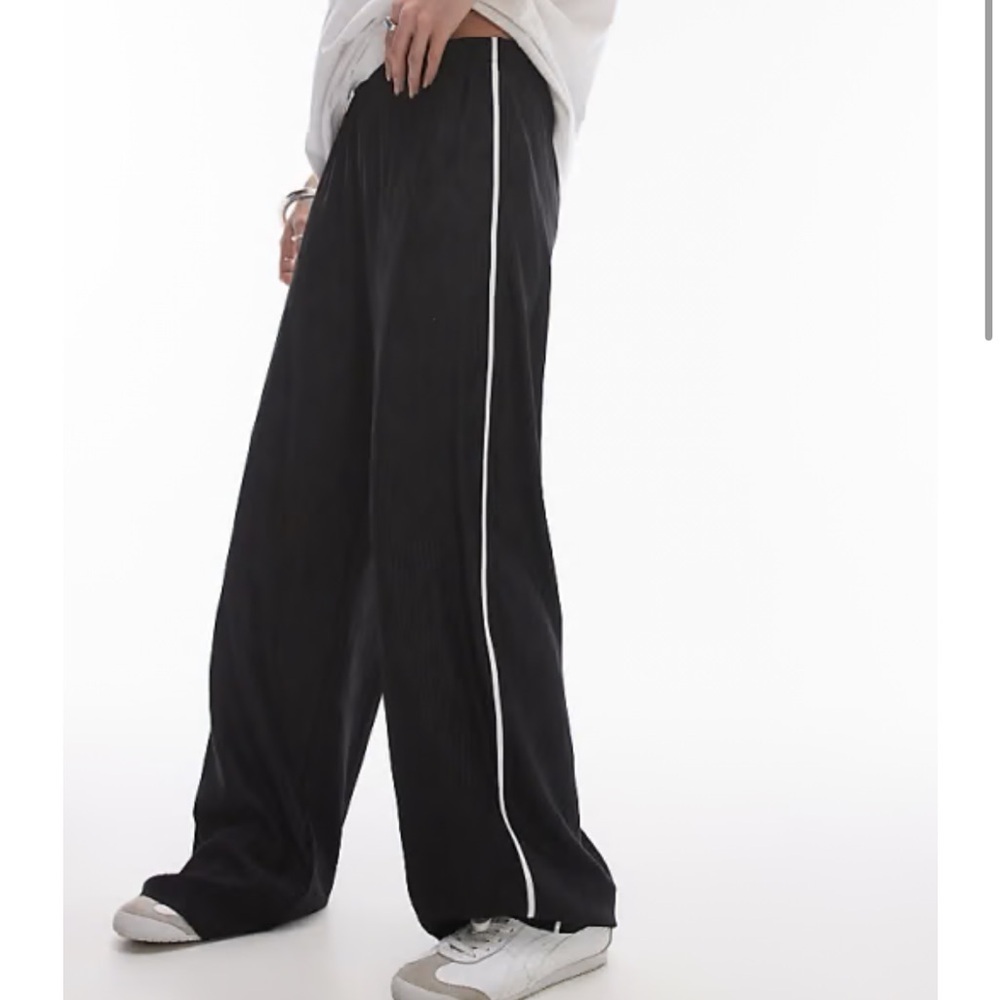 Topshop Black Crinkle Plisse Side White Stripe Pants Size Medium